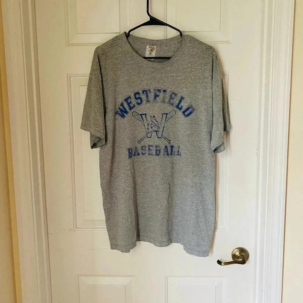 ✅Westfield Baseball Tshirt 🌟